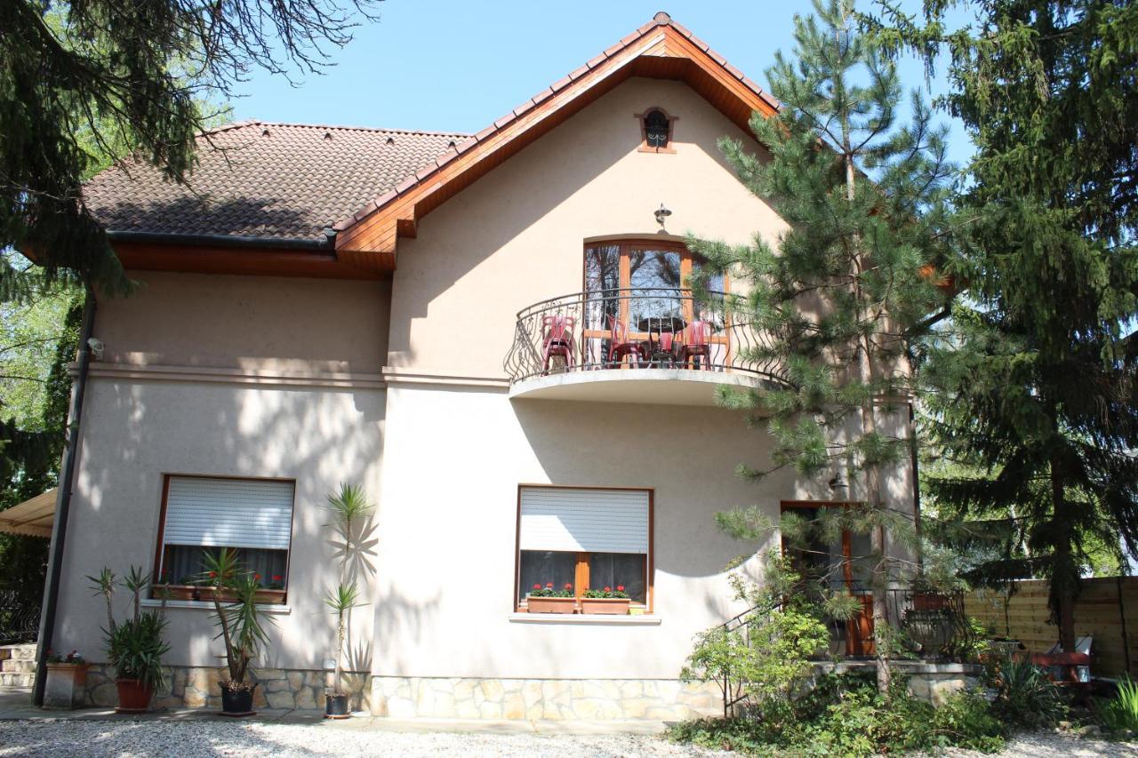Vicze Apartmanhaz Siófok Exteriör bild