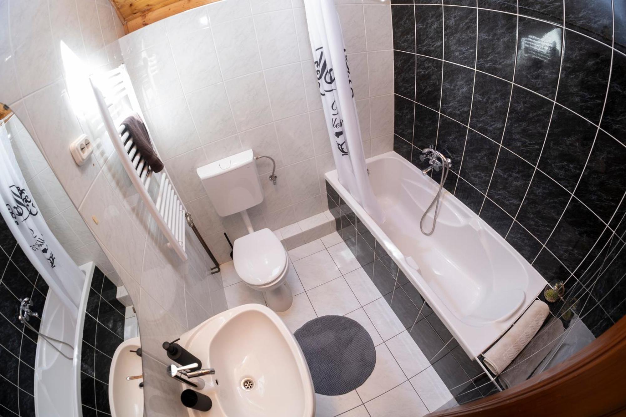 Vicze Apartmanhaz Siófok Rum bild