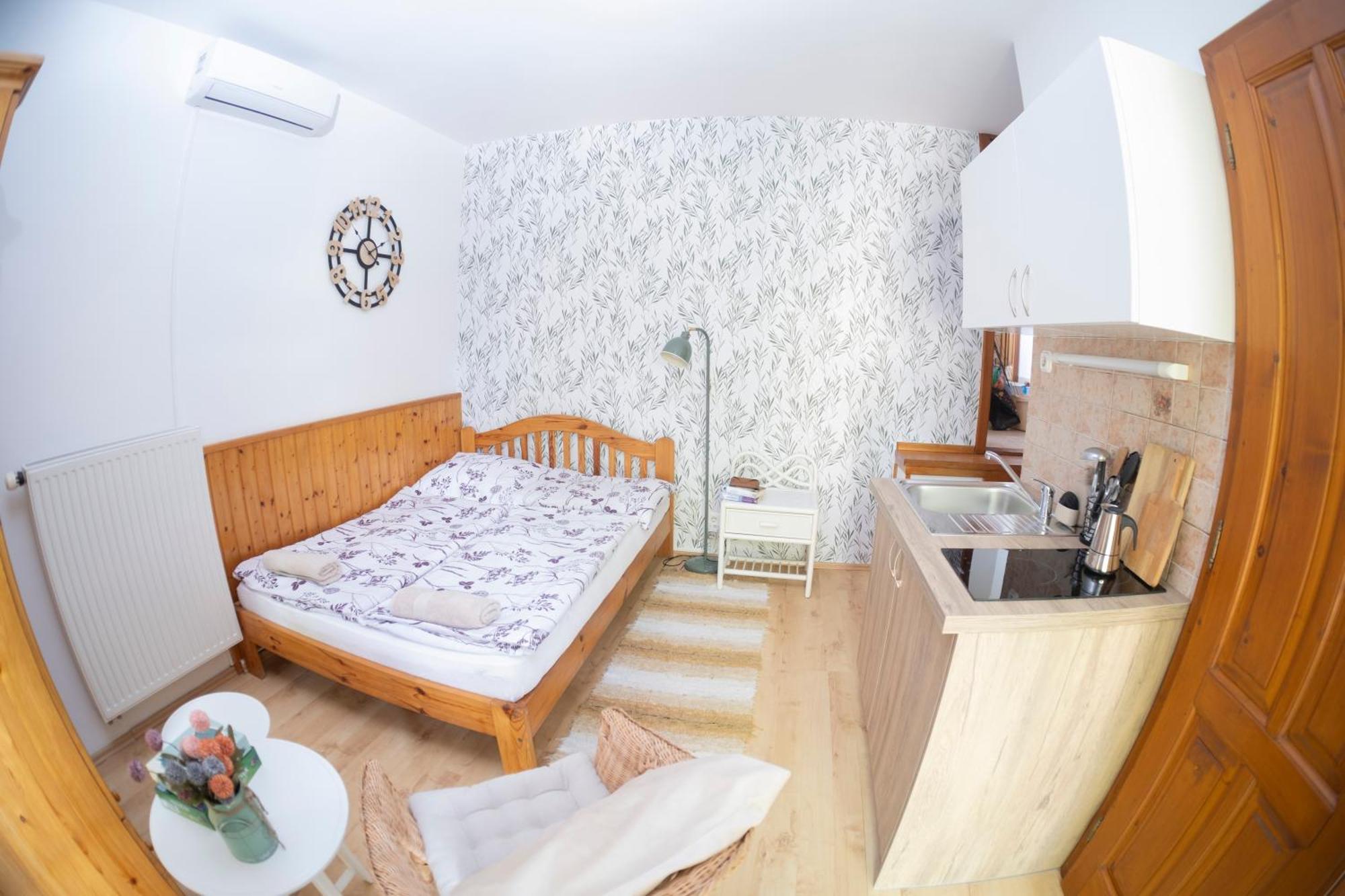 Vicze Apartmanhaz Siófok Exteriör bild