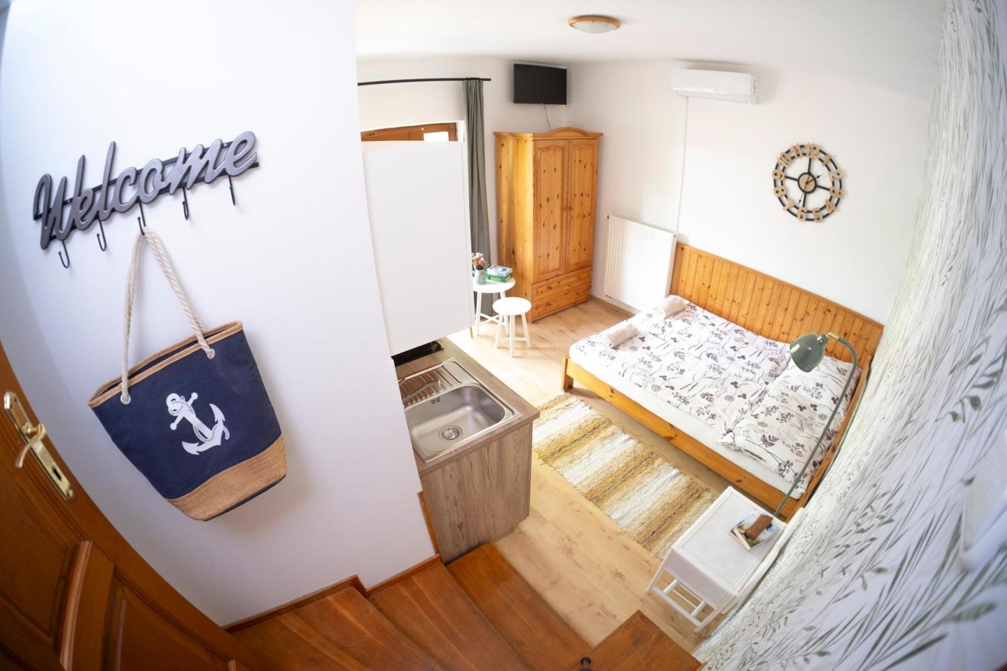 Vicze Apartmanhaz Siófok Exteriör bild